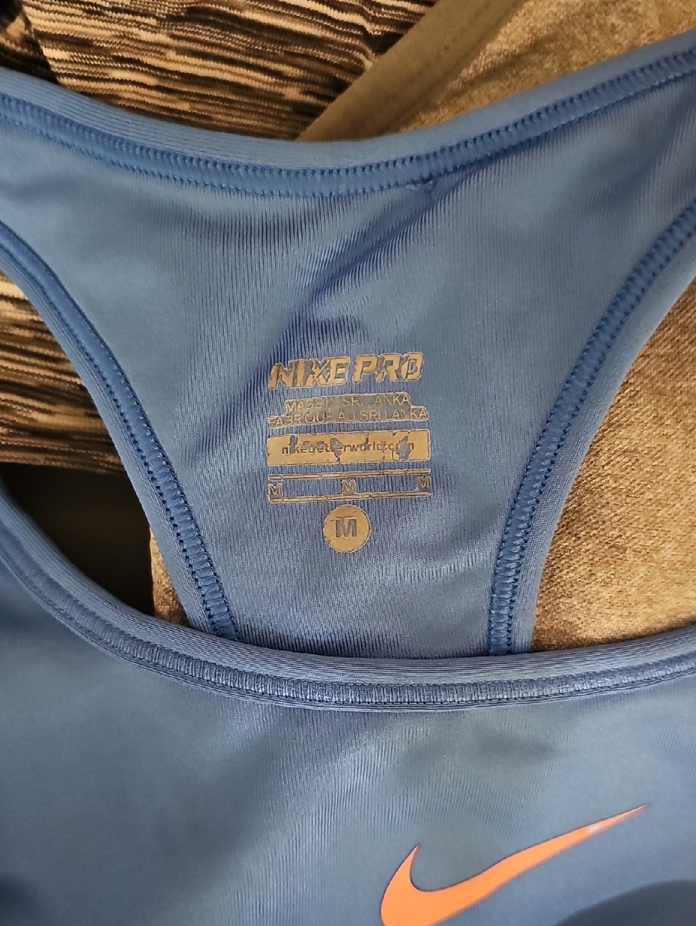 7 Work Out Crop Tops Nike,under Armour,everlast,avia,champion - Picture 2 of 13